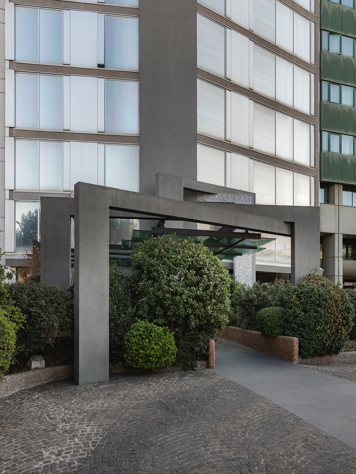 Ntgrate hospitality project hi hotel bari italy crisp rosa lowres 04