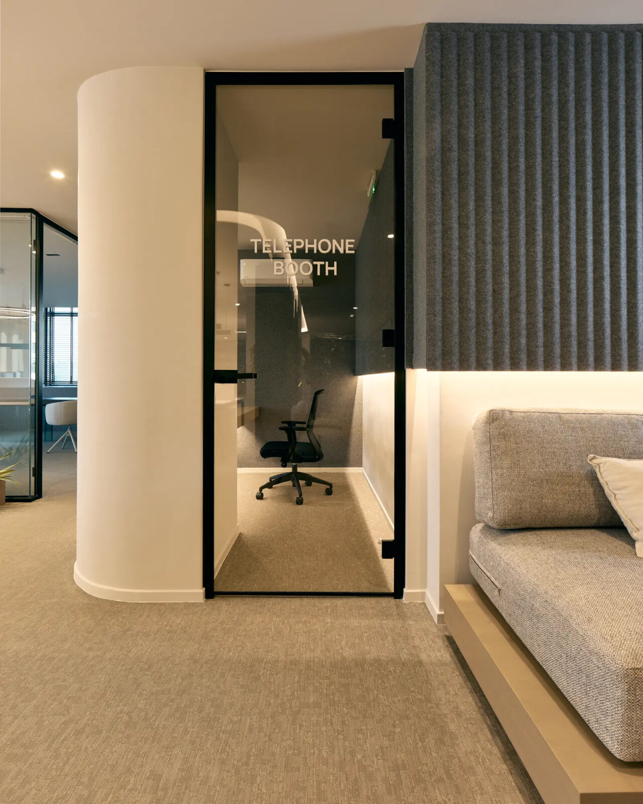 Ntgrate project nak offices greece White arch noble jacqueline 25